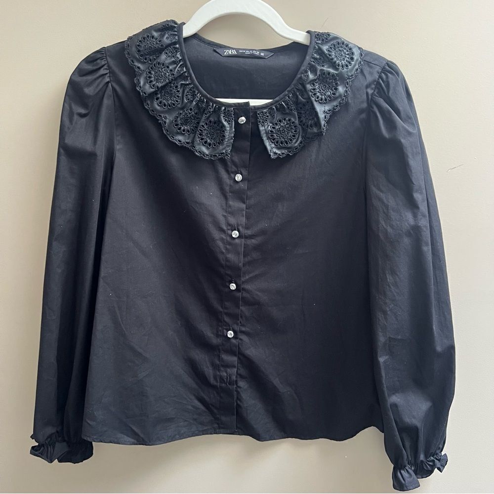 Zara cotton button down with faux leather ruffle M